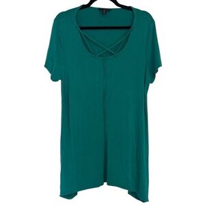 🌻 Terre Bleue Crossover Neckline Flowy Top